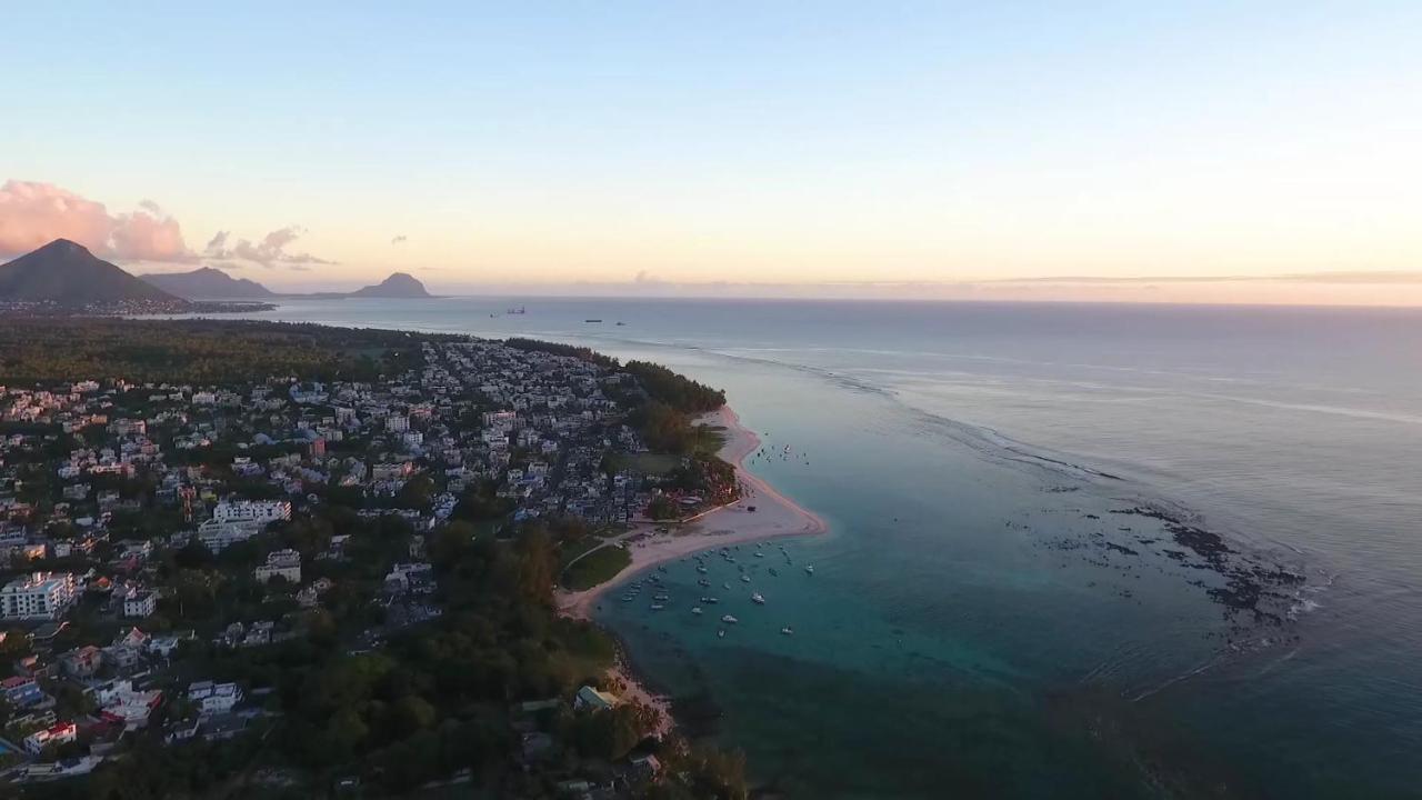 Ocean Blue Villa, Flic-En-Flac Εξωτερικό φωτογραφία