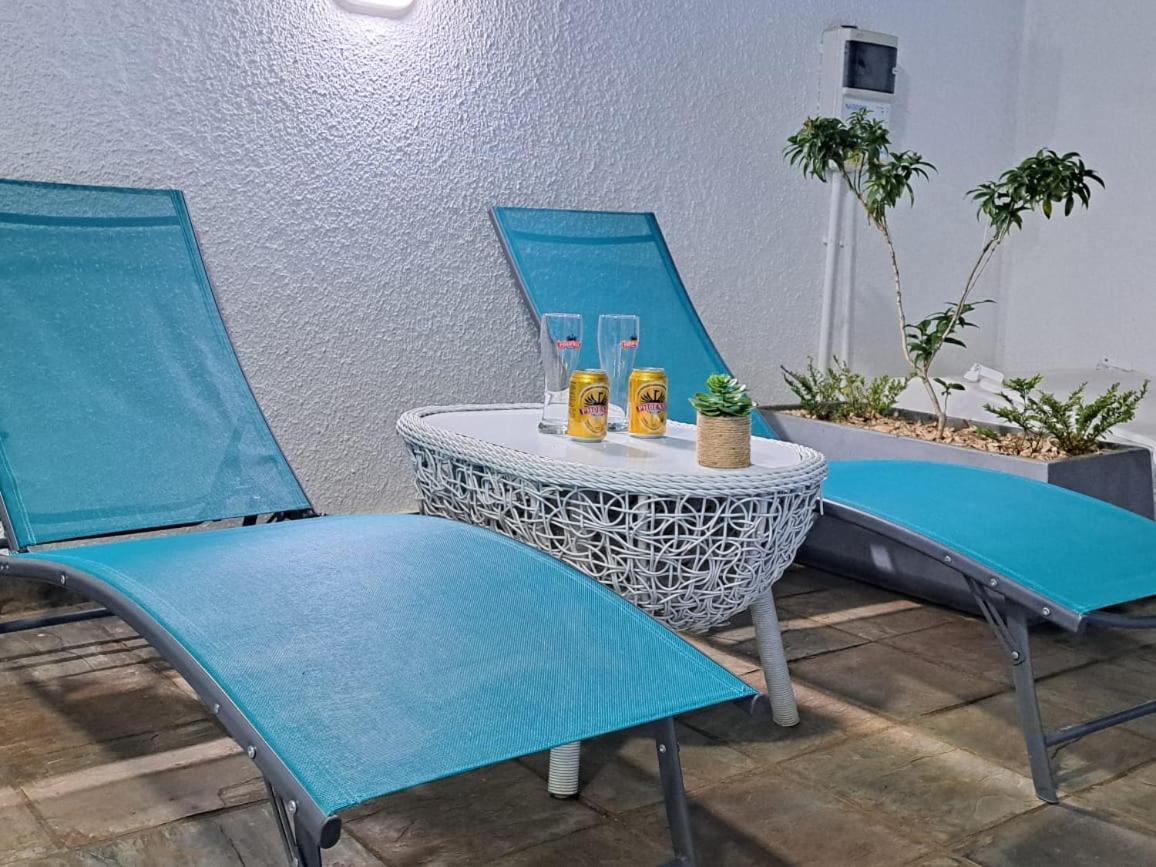 Ocean Blue Villa, Flic-En-Flac Εξωτερικό φωτογραφία